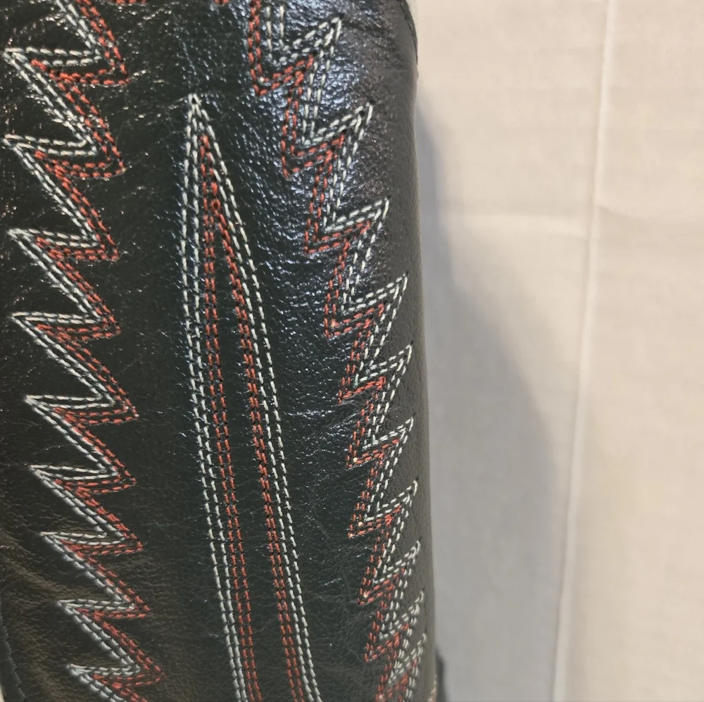 VINTAGE COWBOY BOOTS - Picture 3 of 16